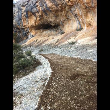 CULMINAN LAS OBRAS DE LOS SENDEROS DEL ABRIGO DE LA SARGA EN ALCOY