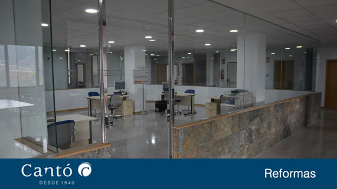 Reforma integral de edificio en Alcoy para Cruz Roja
