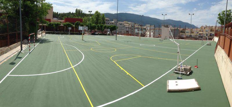 REHABILITACIÓN Y REFORMA DE LAS PISTAS DEPORTIVAS DEL COLEGIO DE SAN VICENTE ALCOY